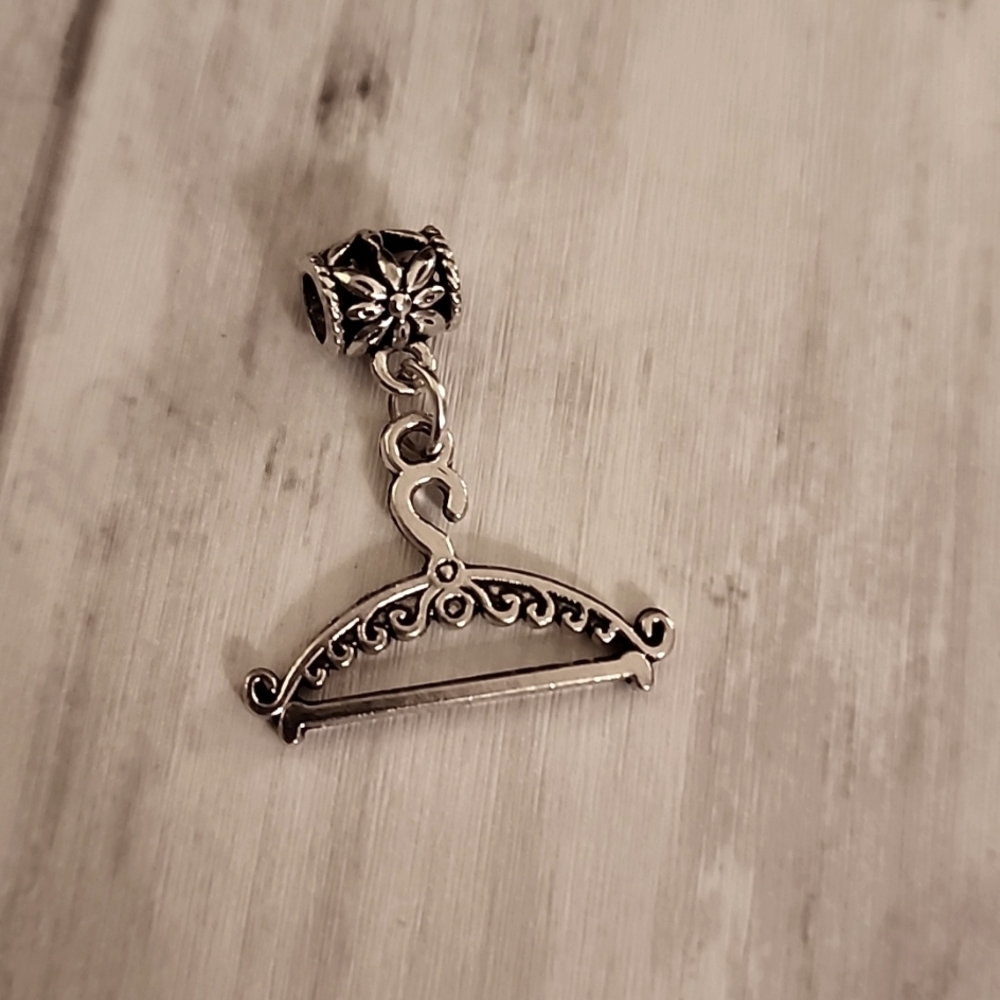 Hanger Charm Tibeten alloys full of Closet whimsy
